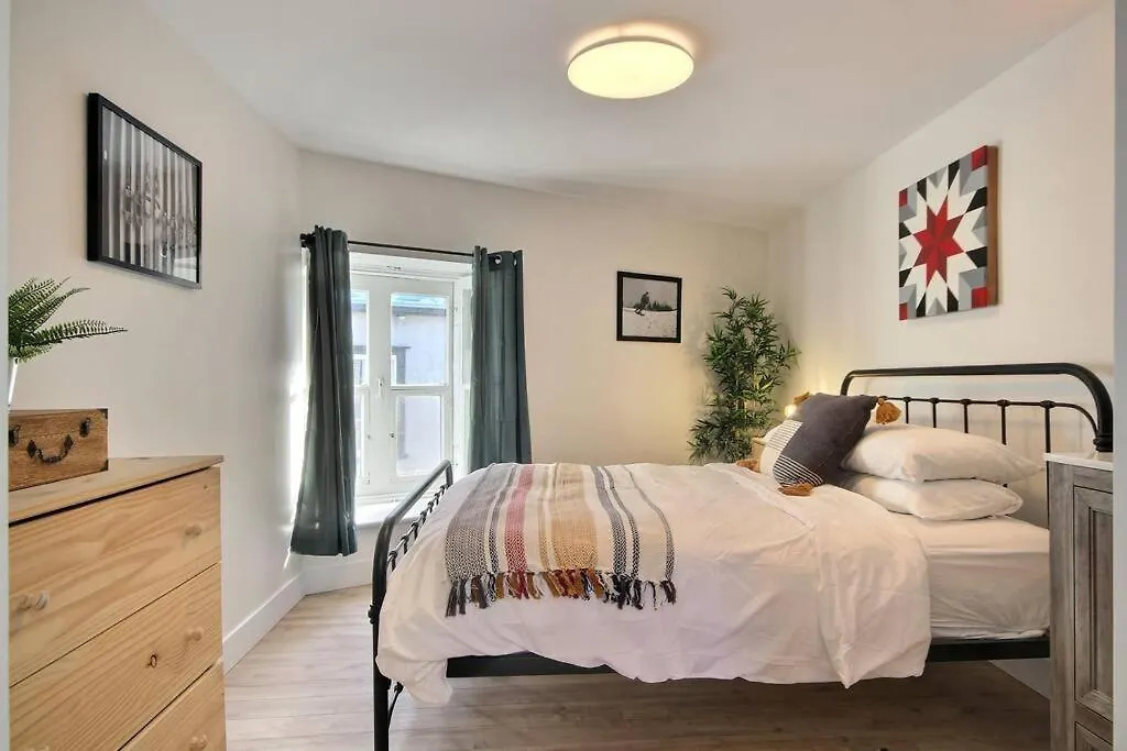 Apartment North House - Spectacular 3 Bedroom Old Quebec Penthouse